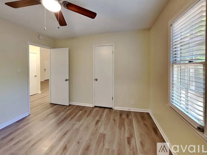 1916 Ash Court 3 Beds Single Family Home for Rent - Photo gallery 3