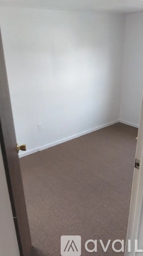 14 North Woodside Avenue 2 Beds Apartment for Rent - Photo gallery 3