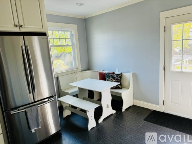 201 Shaver St 3 Beds Single Family Home for Rent - Photo gallery 4