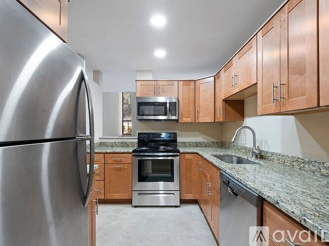 550 Washington St 2 Beds Apartment for Rent - Photo gallery 5