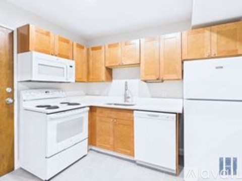 550 Washington St 1 Apartment for Rent
