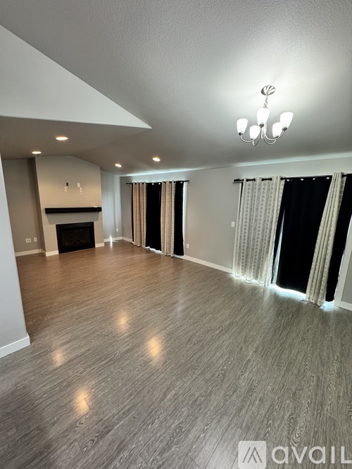 622 6th Street East 4 Beds Single Family Home for Rent - Photo gallery 5