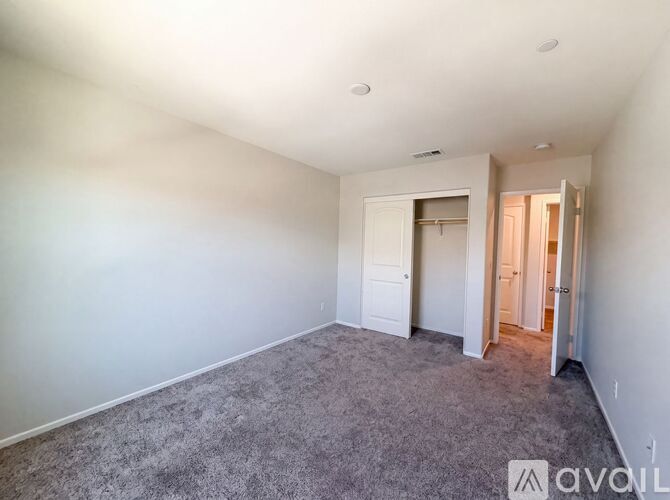 30400 Village Terrace Dr 3 Beds Single Family Home for Rent - Photo gallery 5