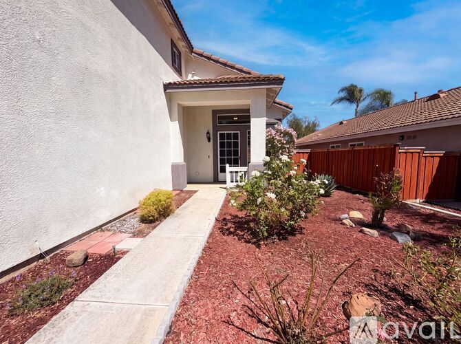 433901 Corte Almeria 3 Beds Single Family Home for Rent - Photo gallery 2