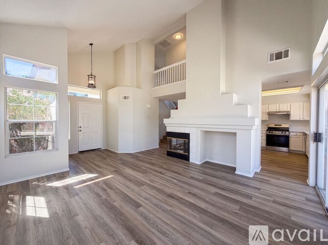 433901 Corte Almeria 3 Beds Single Family Home for Rent - Photo gallery 4
