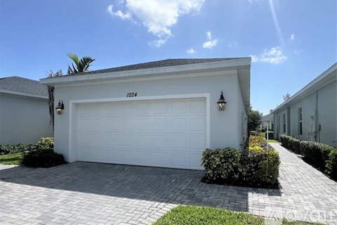 1232 Preston Estates Cir 2 Beds Apartment for Rent