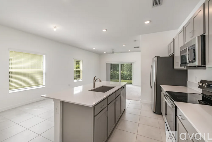 1232 Preston Estates Cir 2 Beds Single Family Home for Rent - Photo gallery 3