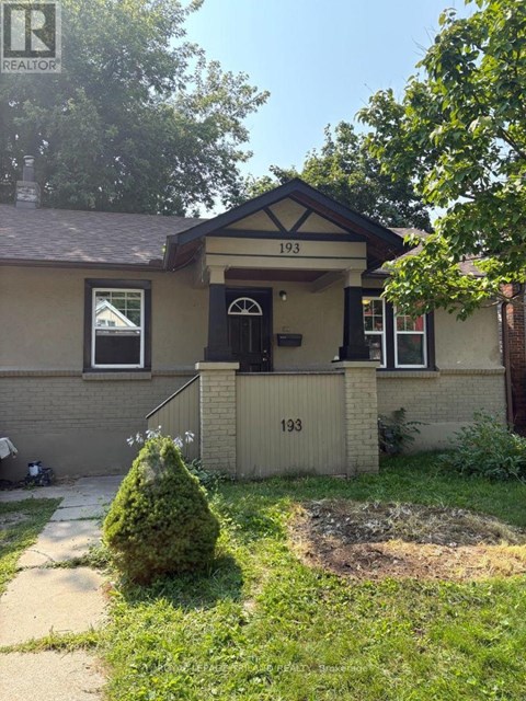 A house with the number 193 on it.