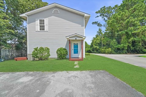 301 Johns Way 2 Beds Apartment for Rent