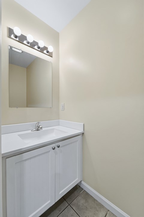 302 Johns Way 2 Beds Apartment for Rent