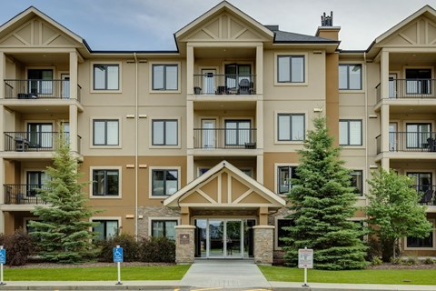 1031 173 Street 1 Apartment for Rent