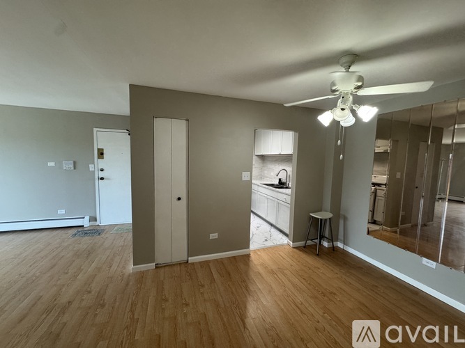252 Shorewood Dr. 1 Condo for Rent - Photo gallery 3