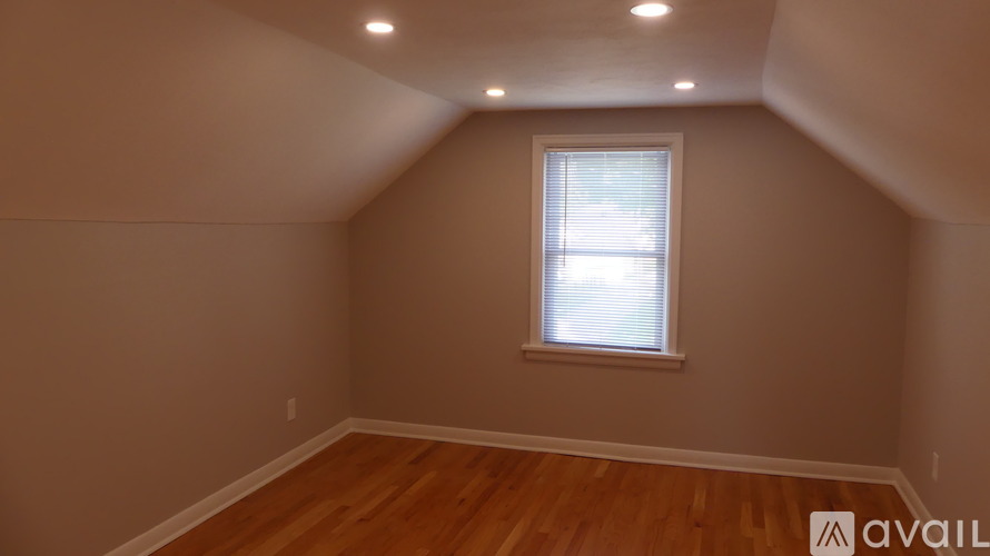 2135 Sublette Avenue 3 Beds Single Family Home for Rent - Photo gallery 3
