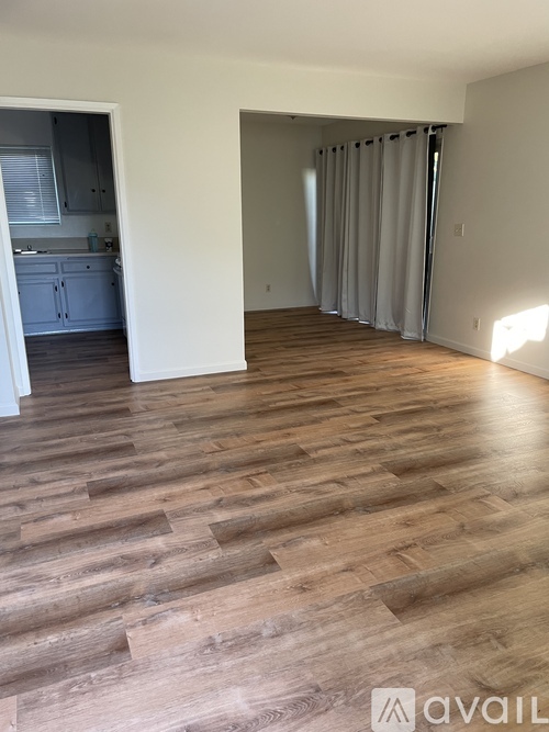 8761 Vans St 3 Beds Single Family Home for Rent - Photo gallery 4