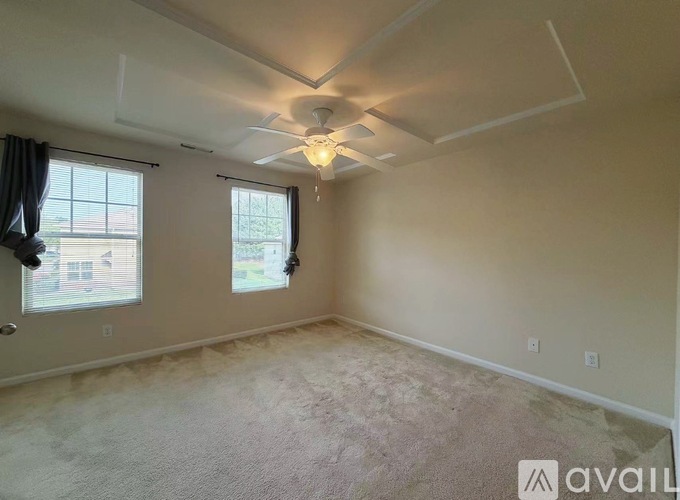 12 Pocono Dr 2 Beds Townhouse for Rent - Photo gallery 3