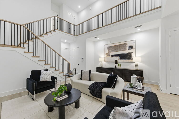 815 Bayonne St 3 Beds Single Family Home for Rent - Photo gallery 3