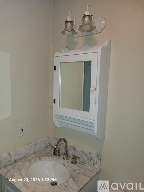303 Morton Ave 3 Beds Apartment for Rent