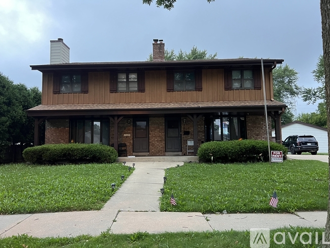 1504 W Plainfield Ave 3 Beds Townhouse for Rent - Photo gallery 1