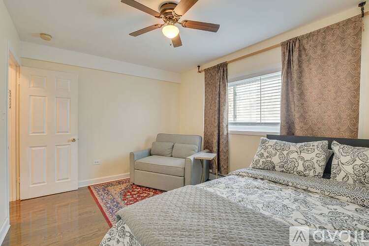 8845 Lamon Avenue 1 Single Family Home for Rent - Photo gallery 2