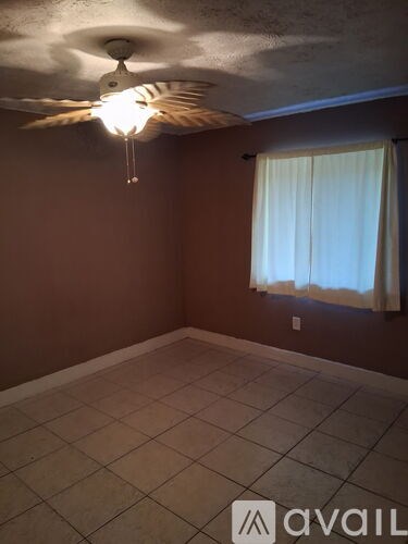 6111 Pierce St 2 Beds Apartment for Rent