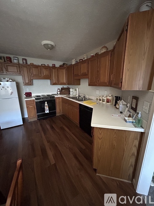 5 Torchwood Lane 2 Beds Condo for Rent - Photo gallery 3