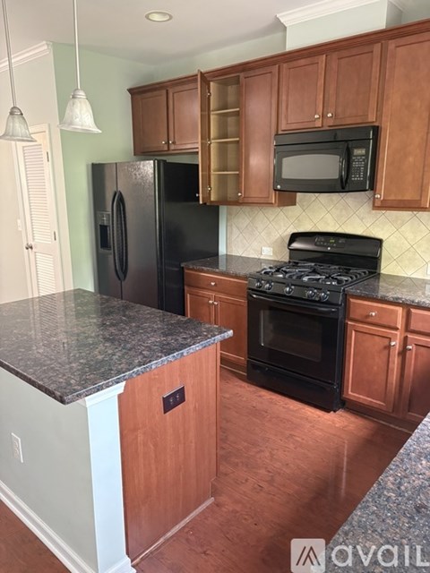 111 Kiley Street 2 Beds Apartment for Rent