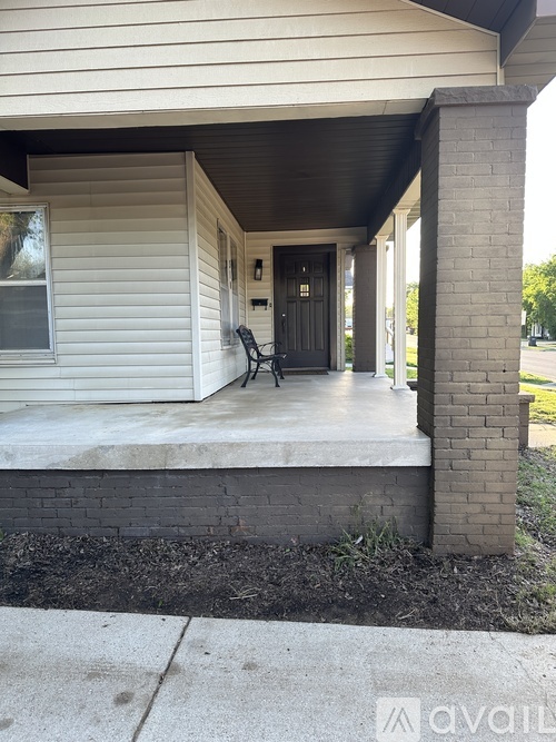 310 12th Avenue NW 2 Beds Single Family Home for Rent - Photo gallery 2