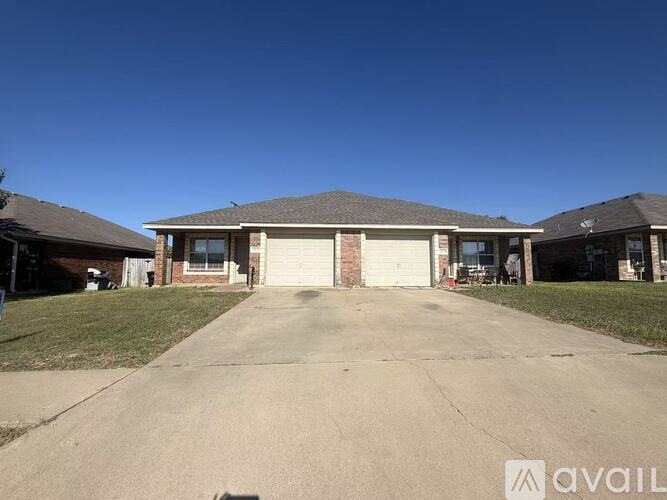 1601 Powder River Dr 3 Beds Apartment for Rent - Photo gallery 1