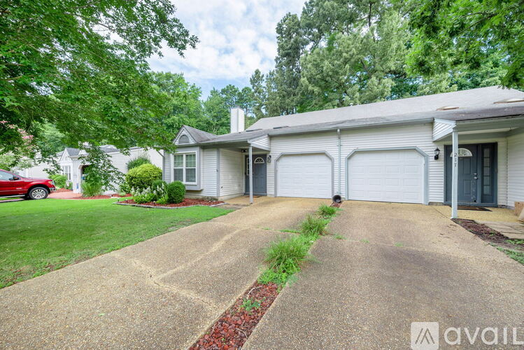215 Seasons Trail 3 Beds Townhouse for Rent - Photo gallery 2