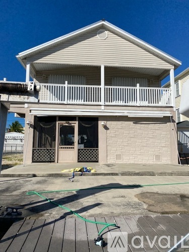11 Flamingo Rd 3 Beds Single Family Home for Rent - Photo gallery 4