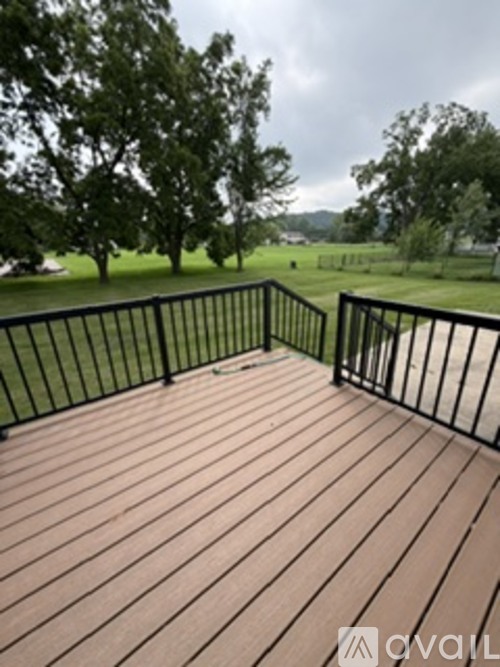 918 Elm Street 3 Beds Single Family Home for Rent - Photo gallery 3