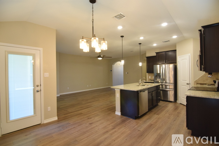 5914 Galveston Rd 3 Beds Single Family Home for Rent - Photo gallery 5
