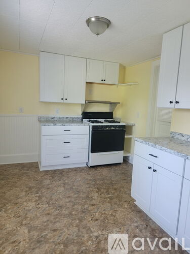 20 East Courtney Street 1 Apartment for Rent - Photo gallery 2