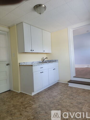 20 East Courtney Street 1 Apartment for Rent - Photo gallery 5