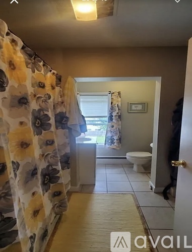 35 Charlton St 2 Beds Apartment for Rent - Photo gallery 3