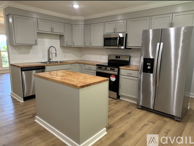 210 North Utica Street 3 Beds Single Family Home for Rent - Photo gallery 1