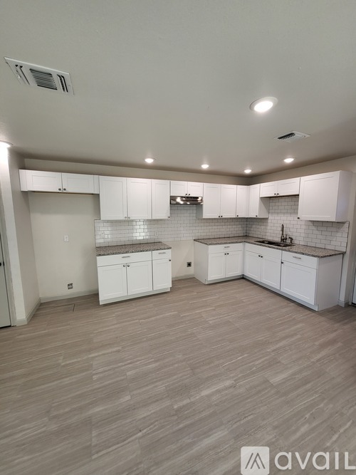 2417 Castroville Rd 2 Beds Apartment for Rent - Photo gallery 4