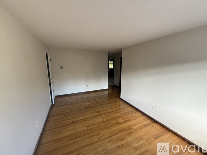 372 Park St 2 Beds Apartment for Rent - Photo gallery 5