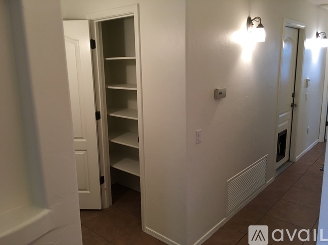 5394 West Winding Desert Drive 3 Beds Single Family Home for Rent - Photo gallery 4