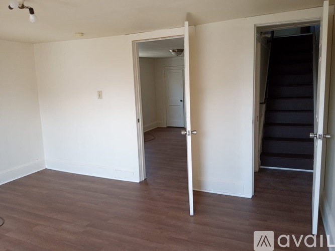 511 W Green St 2 Beds Apartment for Rent - Photo gallery 2