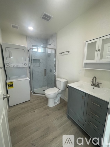 11369 Reseda Blvd 1 Single Family Home for Rent - Photo gallery 2