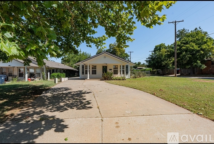1601 Nw46 St 3 Beds Single Family Home for Rent - Photo gallery 1
