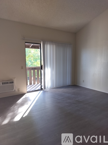 12315 Graham St 2 Beds Apartment for Rent - Photo gallery 4