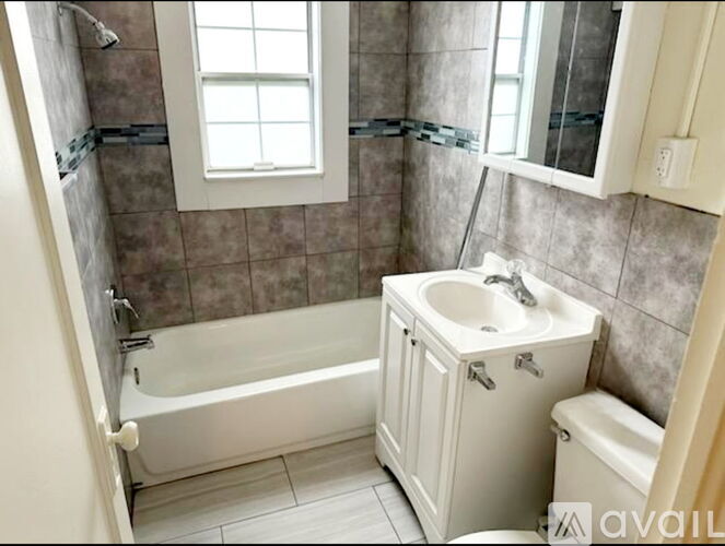 1667 N 200 W 2 Beds Single Family Home for Rent - Photo gallery 5