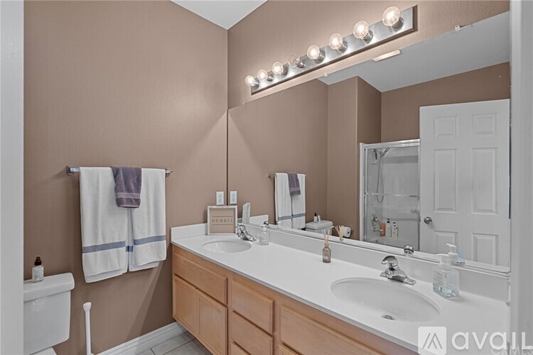 401 North Cotswolds Lane 1 Apartment for Rent - Photo gallery 2