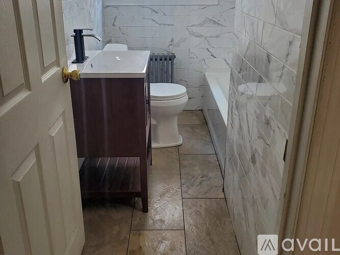 15 Pembroke Avenue 3 Beds Apartment for Rent - Photo gallery 2