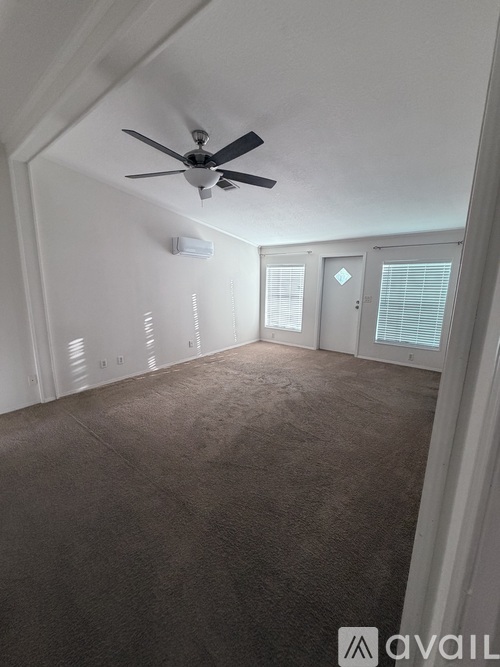 4539 Rose Lane 3 Beds Single Family Home for Rent - Photo gallery 4