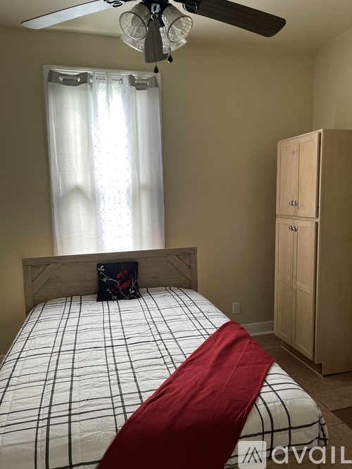 1214 North Johnson Street 4 Beds Single Family Home for Rent - Photo gallery 5