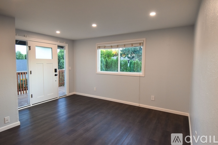 10170 SW Winter Ln 1 Apartment for Rent - Photo gallery 1