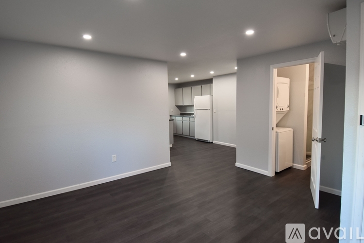 10170 SW Winter Ln 1 Apartment for Rent - Photo gallery 4